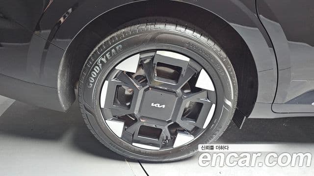 Kia Carnival 2025 — ფოტო 5/20
