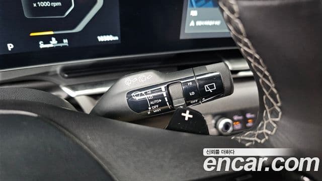 Kia Carnival 2025 — ფოტო 17/20