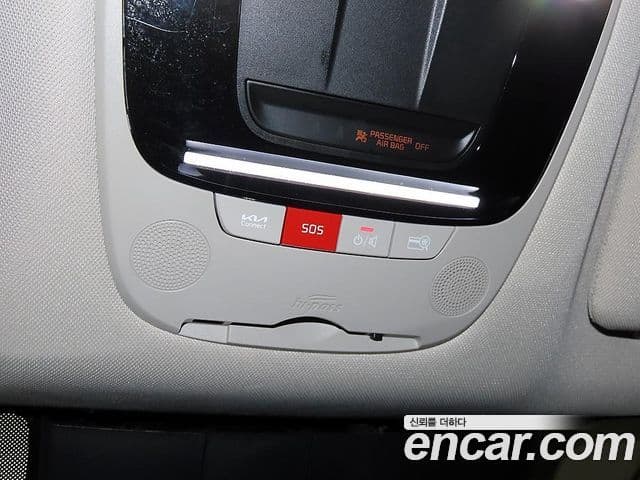 Kia K5 2022 — ფოტო 14/18