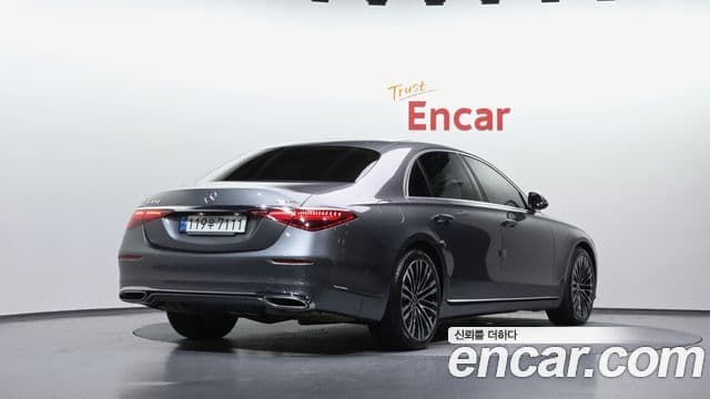 Mercedes-Benz S-Class 2022 — ფოტო 2/20