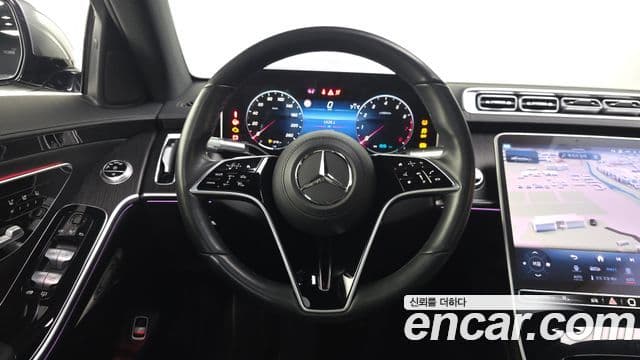 Mercedes-Benz S-Class 2022 — ფოტო 13/20