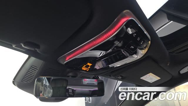 Mercedes-Benz S-Class 2022 — Photo 9/30