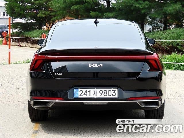 Kia K8 2024 — Şəkil 10/20
