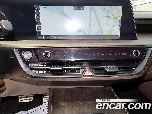 Kia K8 2024 — Şəkil 17/20