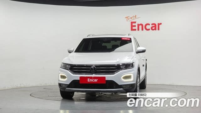 Volkswagen T-Roc 2021 — Фото 3/20