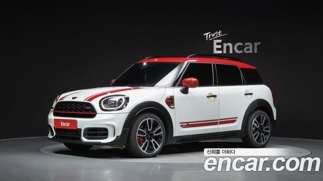 Mini Cooper S Countryman 2023 — ფოტო 2/20