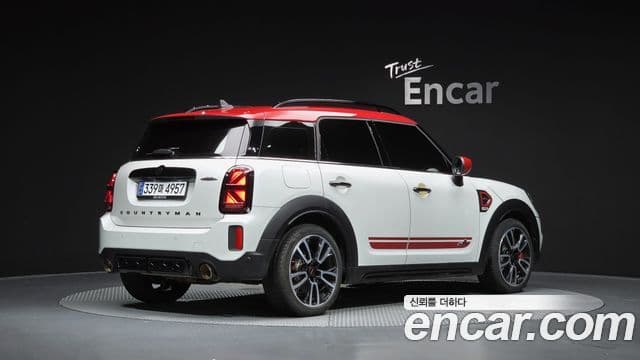 Mini Cooper S Countryman 2023 — ფოტო 5/20