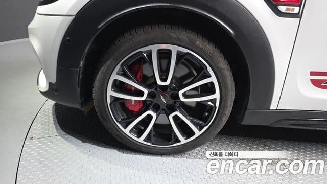 Mini Cooper S Countryman 2023 — ფოტო 3/20