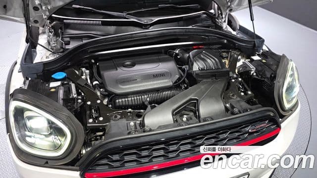 Mini Cooper S Countryman 2023 — ფოტო 12/20