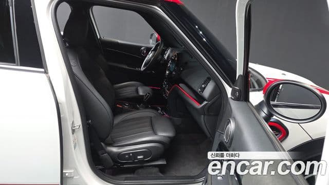 Mini Cooper S Countryman 2023 — ფოტო 1/20