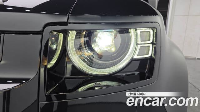 Land Rover Defender 2025 — Şəkil 17/20