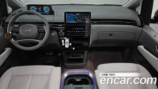 Hyundai Staria 2024 — Şəkil 10/20