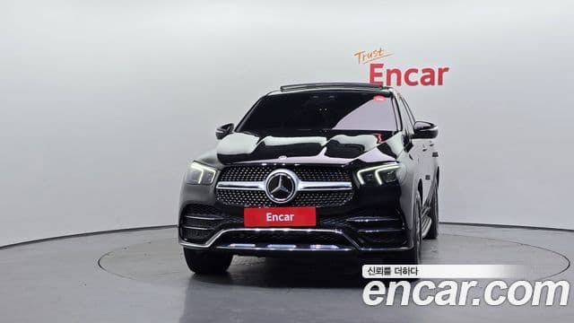 Mercedes-Benz GLE-Class 2021 — ფოტო 3/20