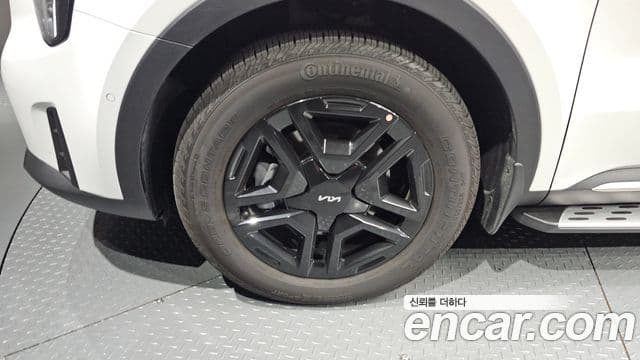 Kia Sorento 2024 — Photo 6/35