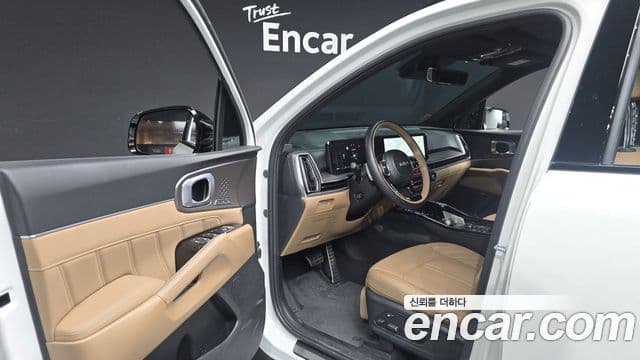 Kia Sorento 2024 — Photo 7/35