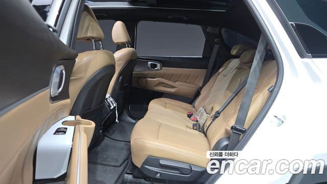 Kia Sorento 2025 — ფოტო 21/34
