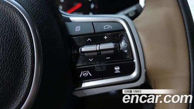 Kia Sorento 2025 — ფოტო 7/34
