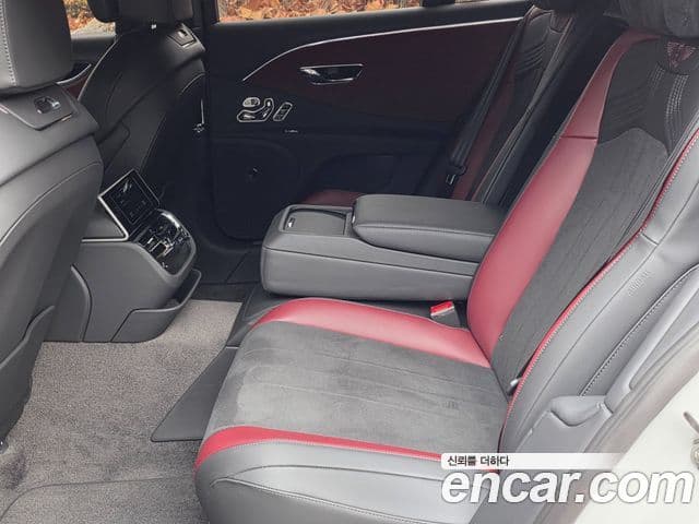 Bentley Flying Spur 2023 — Şəkil 13/20
