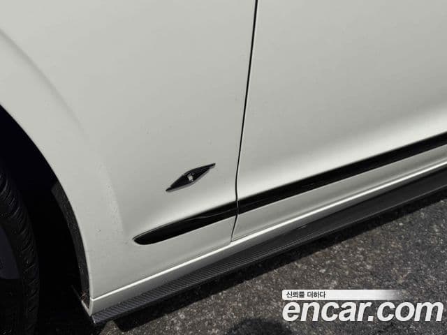Bentley Flying Spur 2023 — Photo 9/20