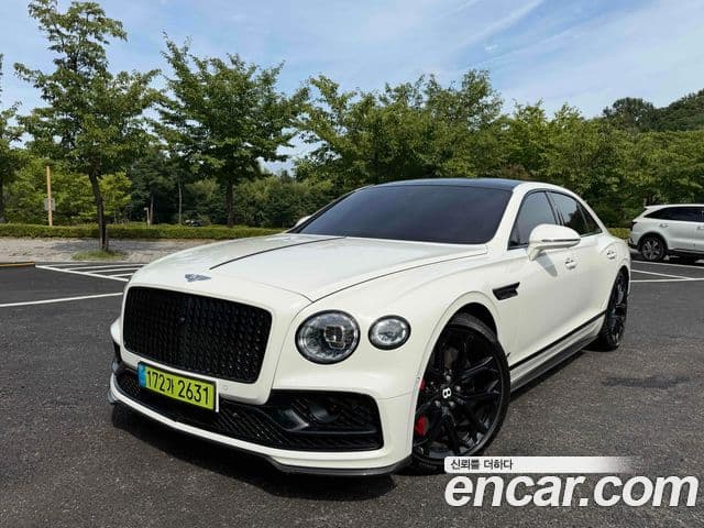 Bentley Flying Spur 2023 — Photo 6/20