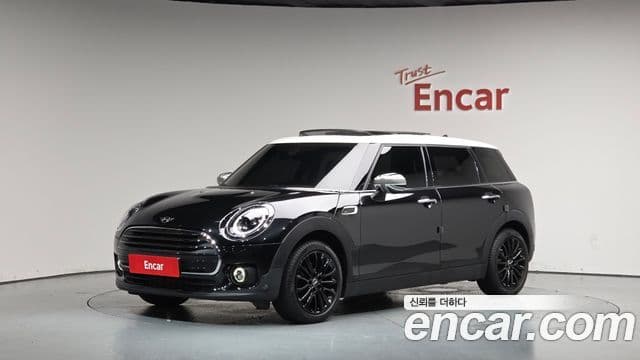 Mini Cooper Clubman 2023 — Фото 1/20