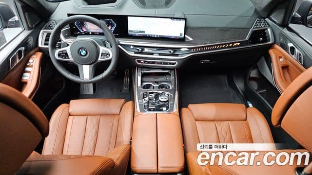 BMW X7 2025 — Фото 7/20