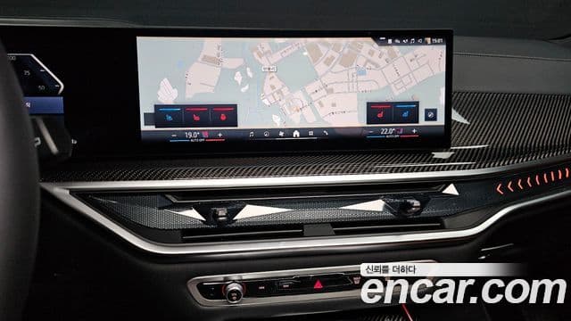 BMW X7 2025 — Фото 18/20