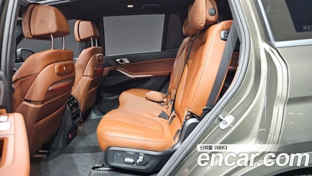 BMW X7 2025 — Photo 7/35