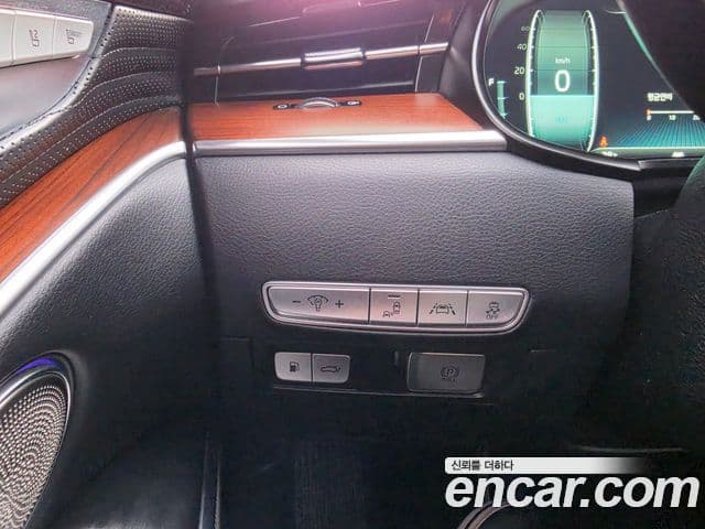 Kia The K9 2018 — Şəkil 18/19