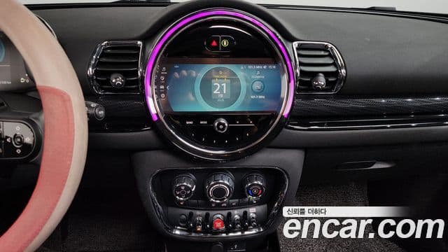 Mini Cooper Clubman 2021 — Şəkil 12/20