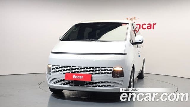 Hyundai Staria 2024 — ფოტო 3/20