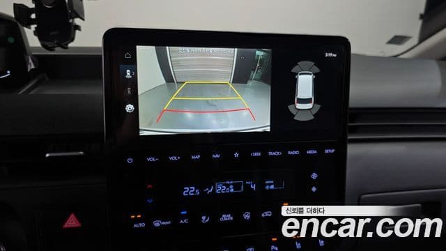 Hyundai Staria 2024 — ფოტო 16/20