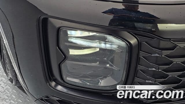 Hyundai Grandeur Hybrid 2023 — Photo 18/39