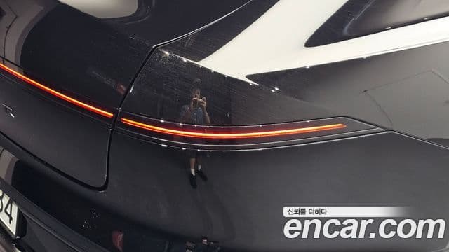 Hyundai Grandeur Hybrid 2023 — Photo 33/39