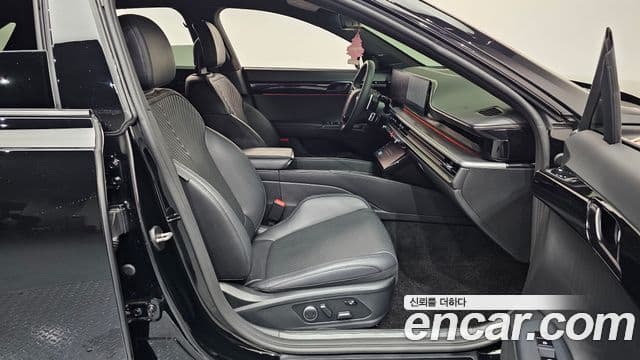 Hyundai Grandeur Hybrid 2023 — Photo 22/39
