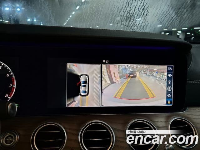 Mercedes-Benz E-Class 2018 — ფოტო 15/19