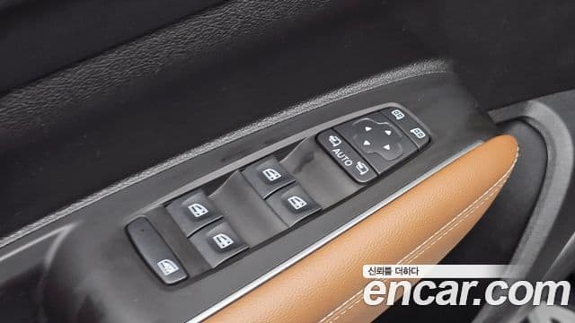 Renault Samsung QM6 2022 — Фото 19/20