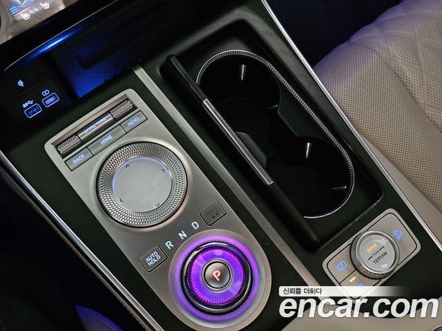 Genesis GV80 2020 — Şəkil 12/20