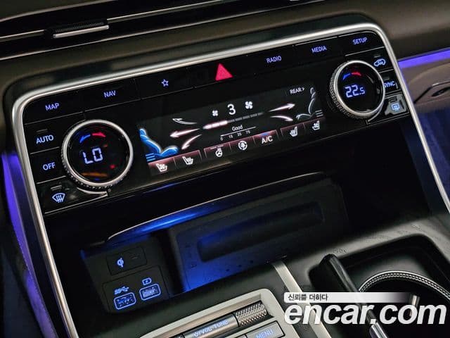 Genesis GV80 2020 — Şəkil 13/20