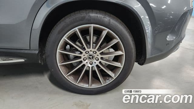 Mercedes-Benz GLE-Class 2025 — Şəkil 3/19