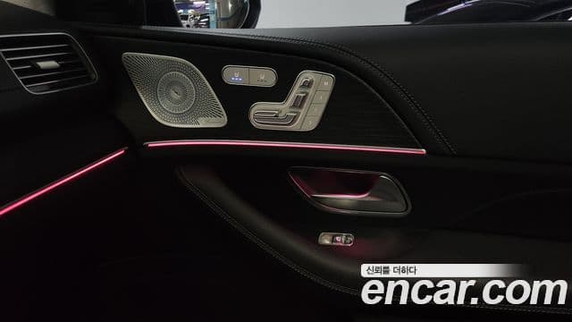 Mercedes-Benz GLE-Class 2025 — Şəkil 18/19