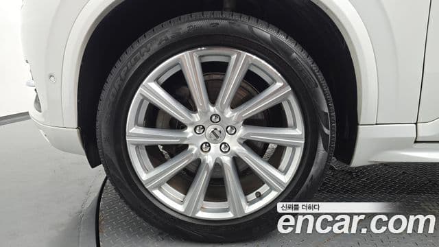 Volvo XC90 2019 — Şəkil 5/20