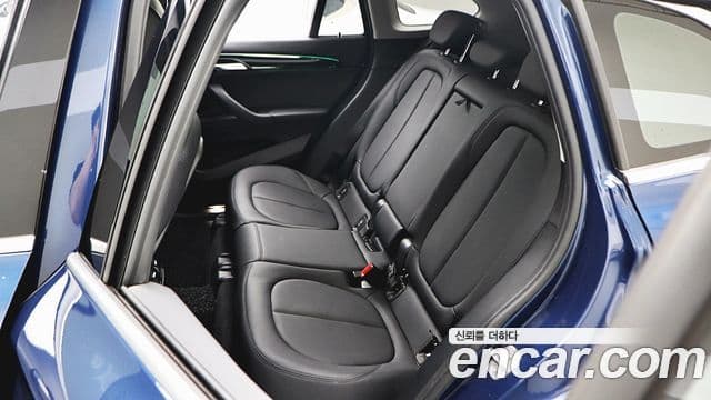 BMW X1 2022 — Фото 11/20