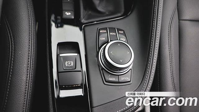 BMW X1 2022 — Фото 16/20