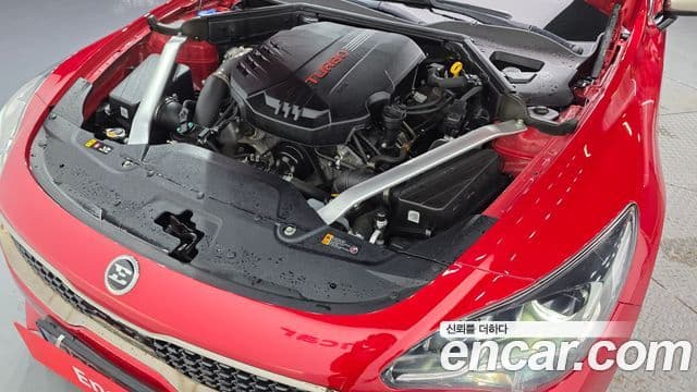 Kia Stinger 2022 — ფოტო 6/20