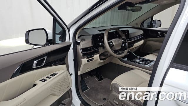 Kia Carnival 2025 — Photo 12/31