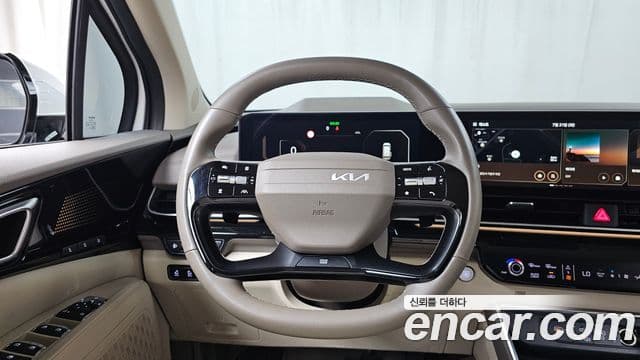 Kia Carnival 2025 — Photo 3/31