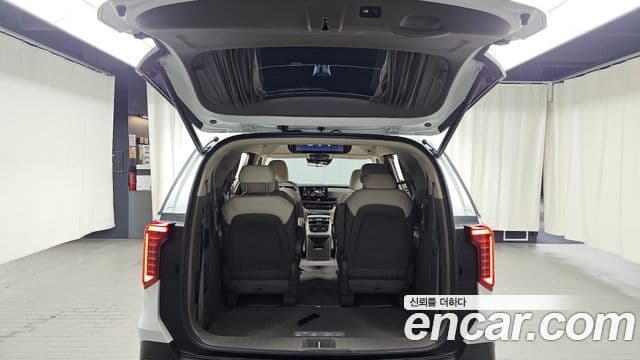 Kia Carnival 2025 — ფოტო 20/20