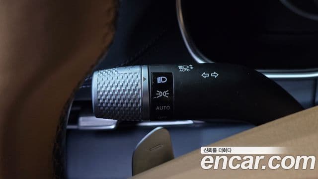 Genesis GV80 2021 — Şəkil 15/20