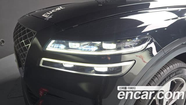 Genesis GV80 2021 — Photo 14/30